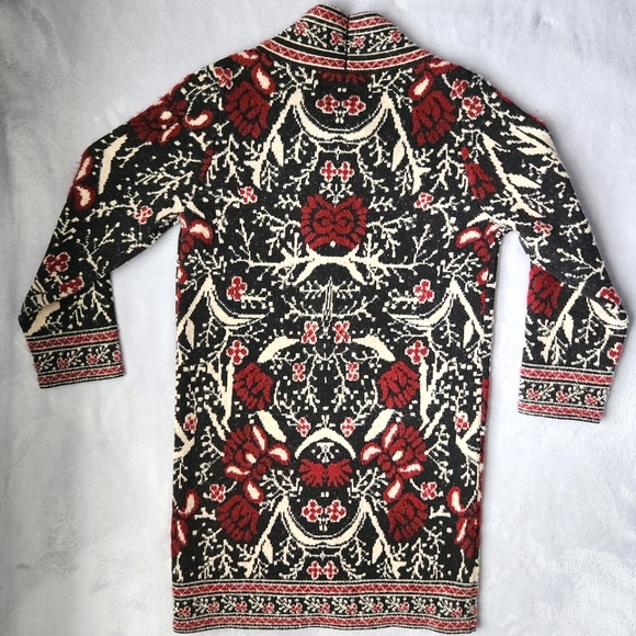 Maxsport Bohemian Longline Open Cardigan in Intricate Floral Pattern - Picture 4 of 8